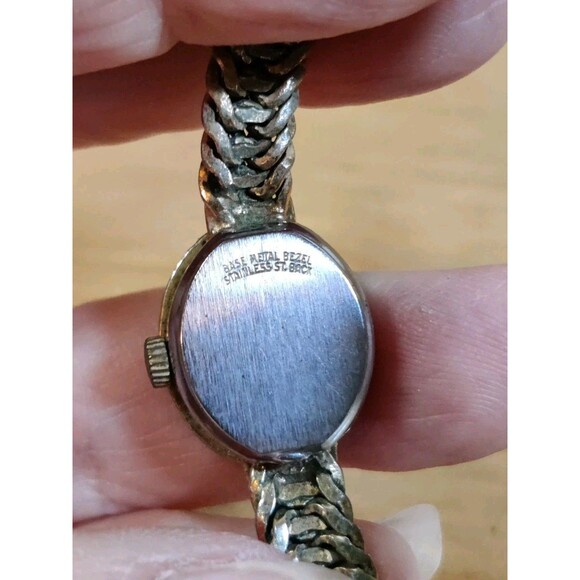 Vintage Austin Silver & Gold Tone Watch Ladies Untested Needs Battery - Picture 7 of 8